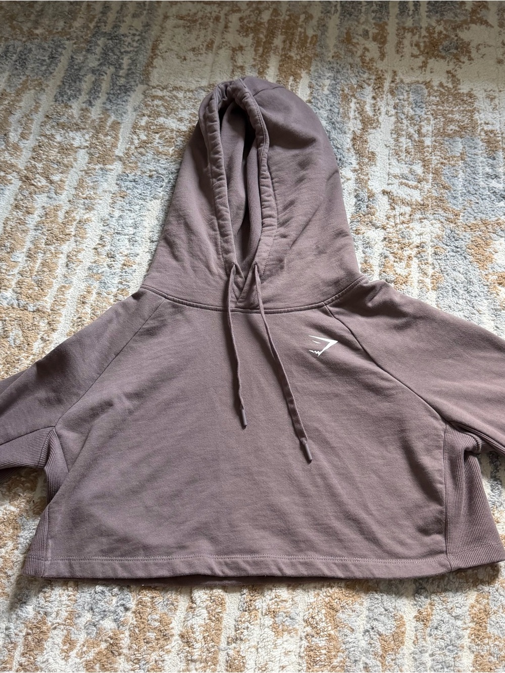 Gymshark Cropped Hoodie in Dusty Mauve